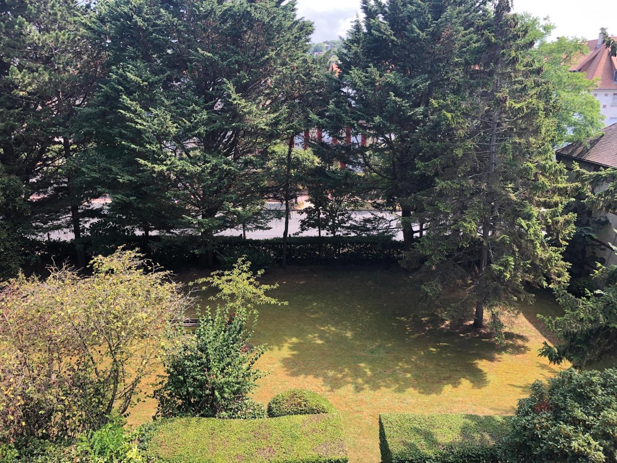 Beau Studio Terrasse Vue Jardin - A 2 Pas De La Mer Deauville Exterior photo